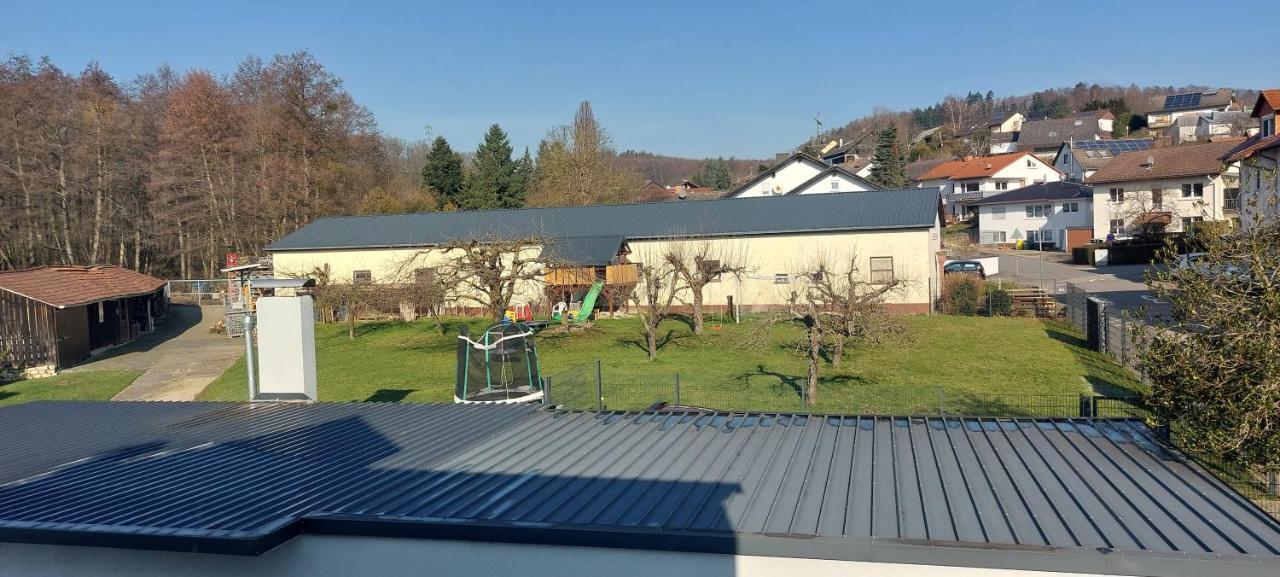 Grosse Tolle 4 Zimmer Ferienwohnung Im Herzen Des Odenwaldes Mörlenbach 外观 照片