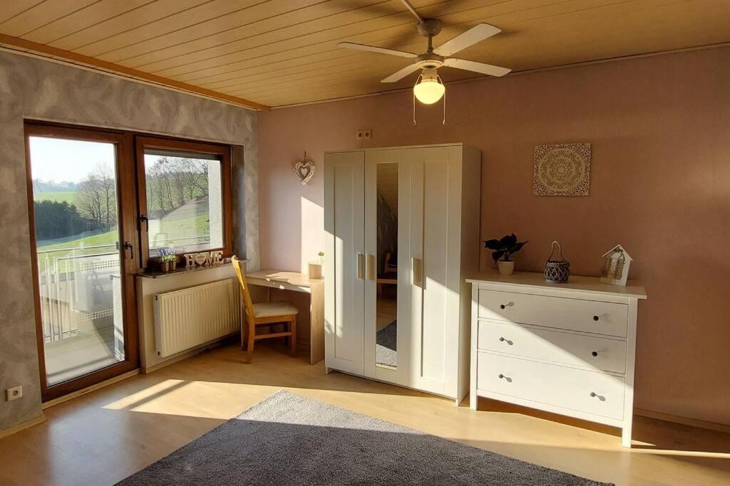 Grosse Tolle 4 Zimmer Ferienwohnung Im Herzen Des Odenwaldes Mörlenbach 外观 照片