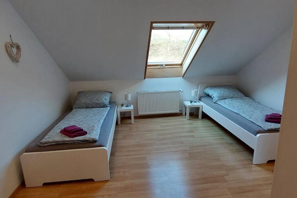 Grosse Tolle 4 Zimmer Ferienwohnung Im Herzen Des Odenwaldes Mörlenbach 外观 照片