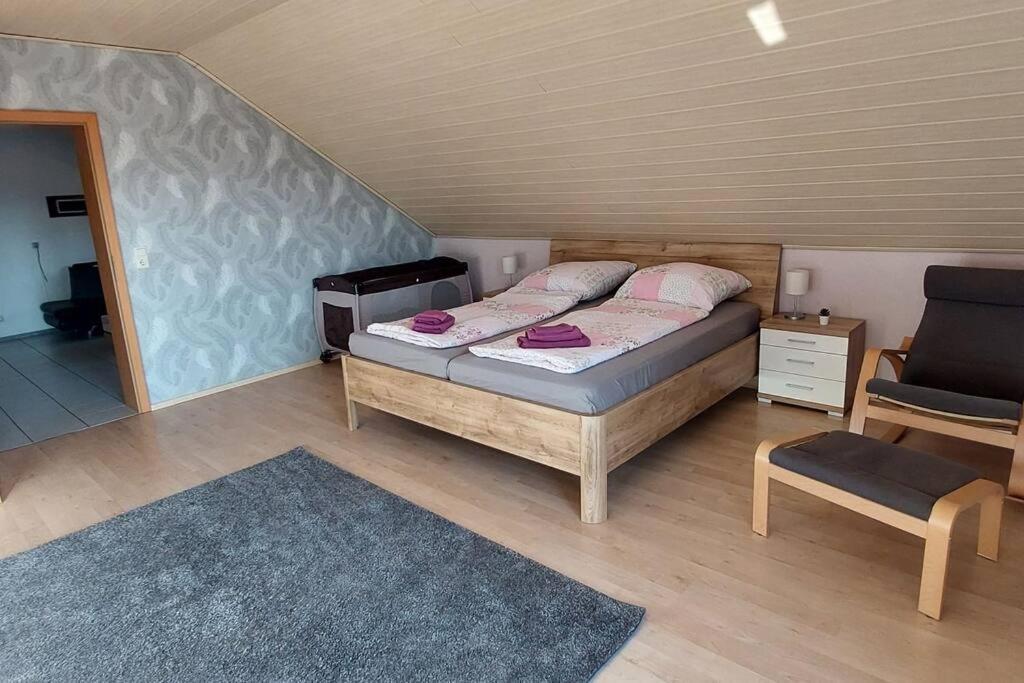 Grosse Tolle 4 Zimmer Ferienwohnung Im Herzen Des Odenwaldes Mörlenbach 外观 照片