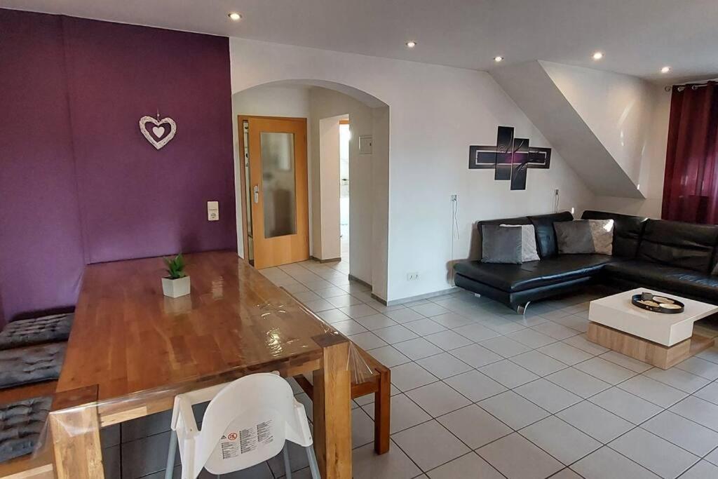 Grosse Tolle 4 Zimmer Ferienwohnung Im Herzen Des Odenwaldes Mörlenbach 外观 照片