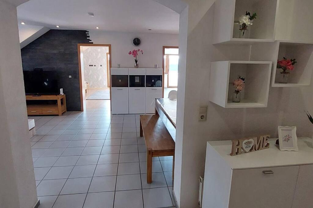 Grosse Tolle 4 Zimmer Ferienwohnung Im Herzen Des Odenwaldes Mörlenbach 外观 照片