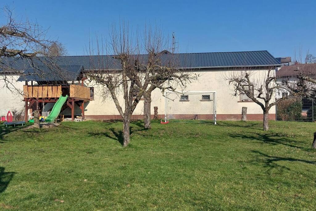 Grosse Tolle 4 Zimmer Ferienwohnung Im Herzen Des Odenwaldes Mörlenbach 外观 照片