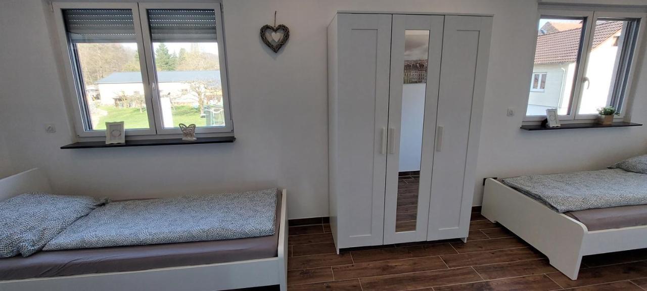 Grosse Tolle 4 Zimmer Ferienwohnung Im Herzen Des Odenwaldes Mörlenbach 外观 照片