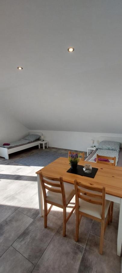 Grosse Tolle 4 Zimmer Ferienwohnung Im Herzen Des Odenwaldes Mörlenbach 外观 照片